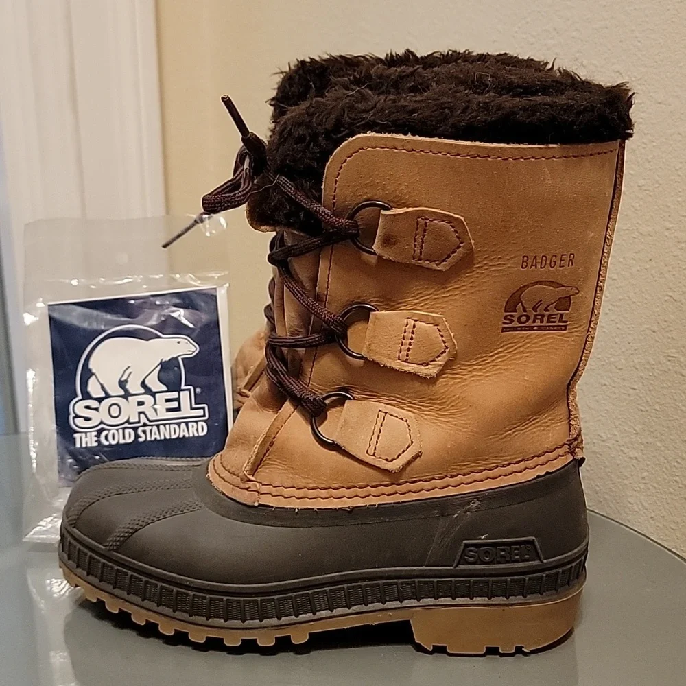 Artic Sorel Boots Youth 2